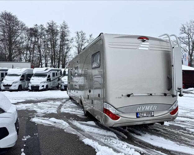 Hymer, S 830