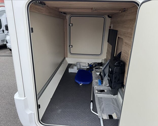 Eura Mobil, PROFILA RS 720ES