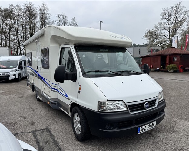 Chausson, Flash 8