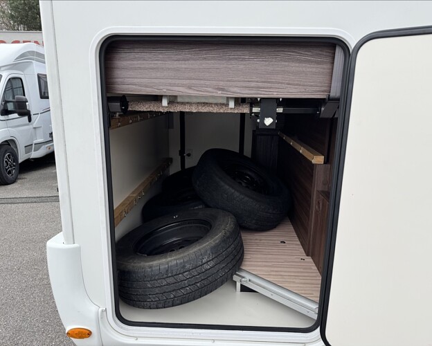 Benimar, Tessoro 440