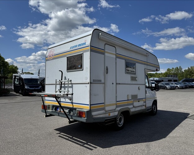 Eura Mobil, 2,5  TDi obytný automobil