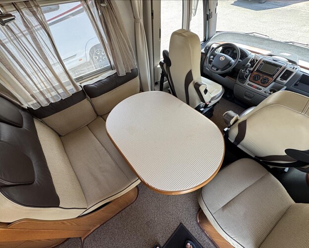 Hymer, 3,0 B614SL MJT obytný automobil