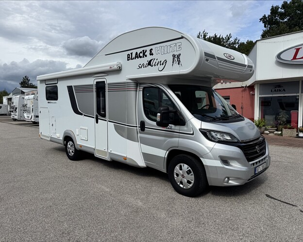 LMC, Breezer A714
