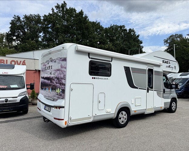 LMC, Breezer A714