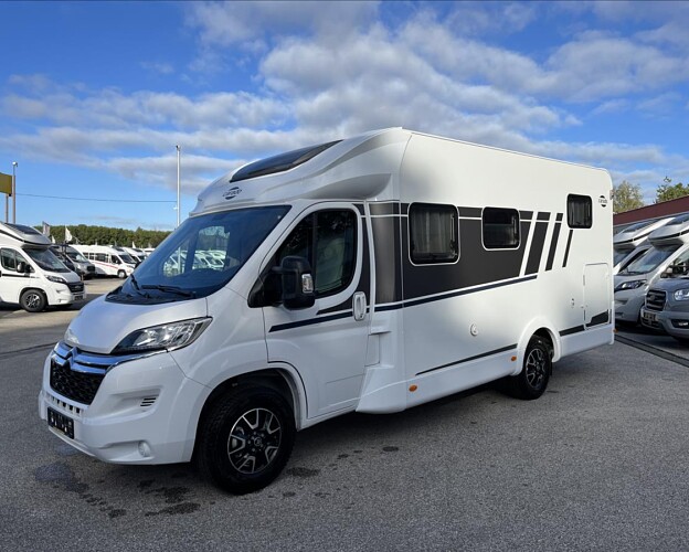 Carado, 2,2 T338 HDi obytný automobil