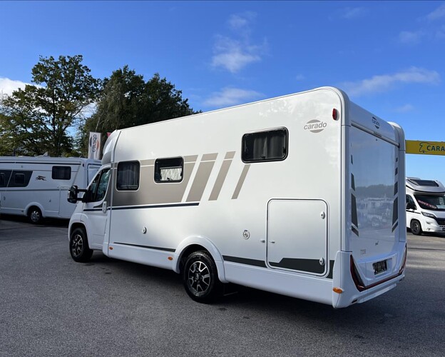 Carado, 2,2 T338 HDi obytný automobil