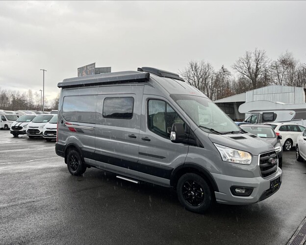 LMC, INNOVAN 592 TDCi obytný automobil