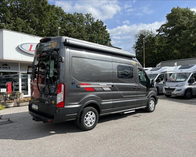 LMC, 2,0 Innovan 590 TDCi obytný automobil