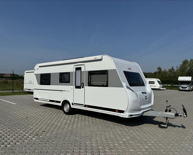 LMC, Tandero 430D  obytný přívěs