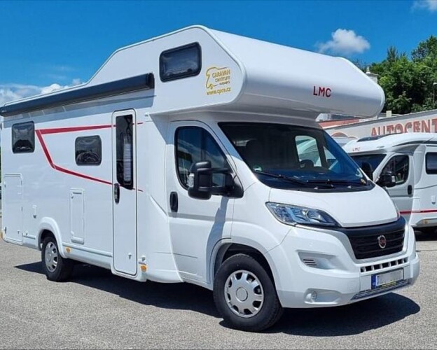 LMC, 2,2 A690 MJTD obytný automobil