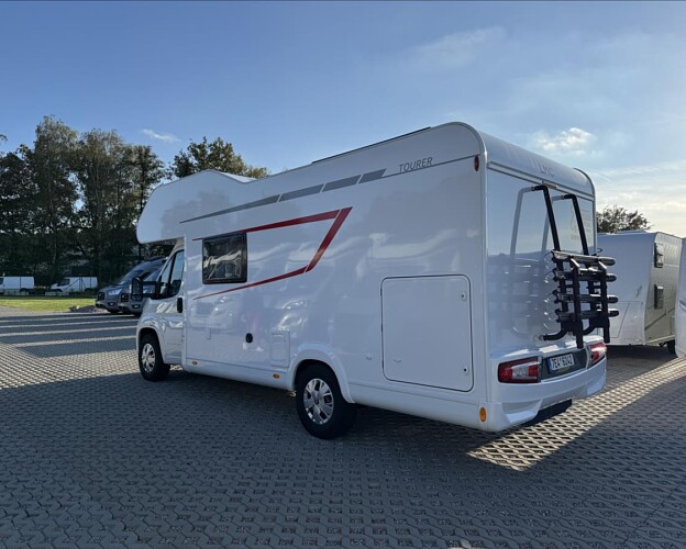 LMC, 2,2 A690 MJTD obytný automobil