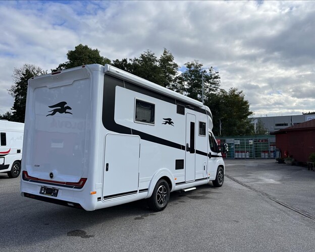 Laika Ecovip, L 3412DS