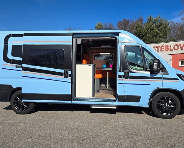 Laika Kosmo, 60 Supremo Azzurro